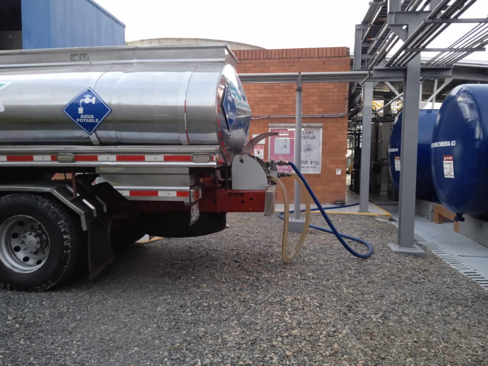 Transporte y suministro de agua